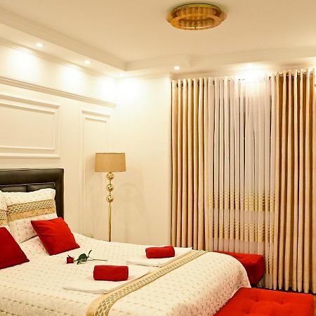 טוזלה Luxury Apartment Karic Free Parking מראה חיצוני תמונה
