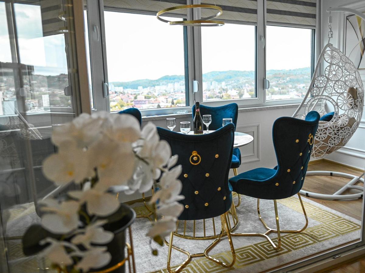 טוזלה Luxury Apartment Karic Free Parking מראה חיצוני תמונה